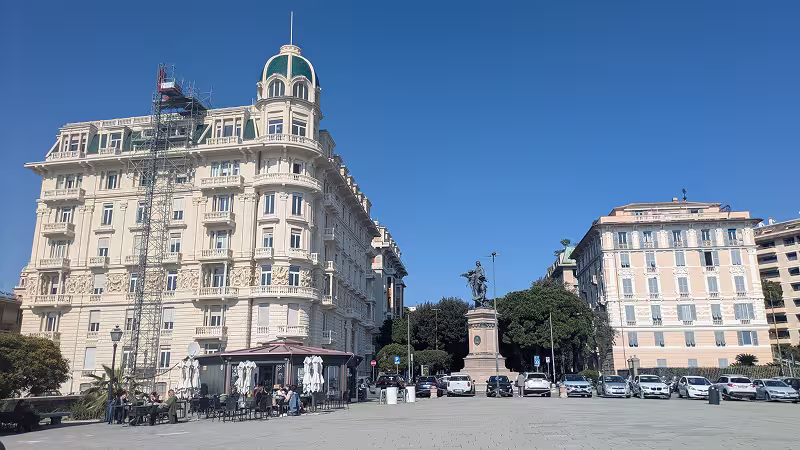 Best Belvederes and Viewpoints in Genoa, belvedere of the piazzale di san Francesco d´Assisi